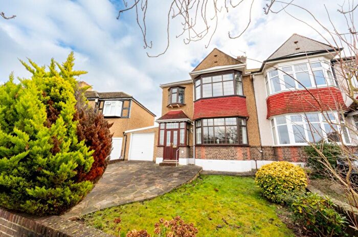 4 Bedroom Semi-Detached House For Sale In Shirley Avenue, Shirley, Croydon, CR0