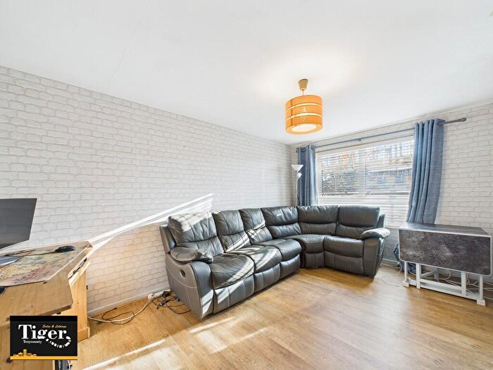 1 Bedroom Apartment For Sale In Lennox Court, Blackpool, FY4