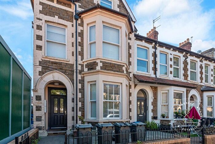 2 Bedroom Flat To Rent In Rawden Place, Cardiff, CF11