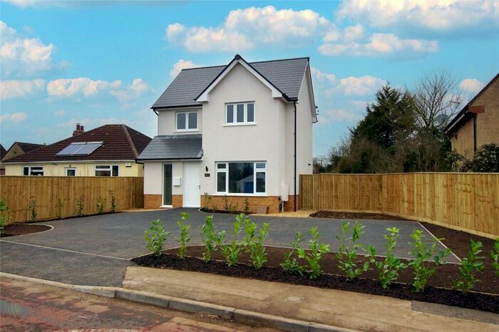 4 Bedroom House To Rent In Wickwar Road, GL12