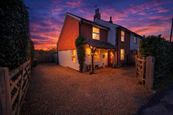 3 Bedroom Semi-detached House For Sale In Eastbourne Road, Halland, Lewes, BN8