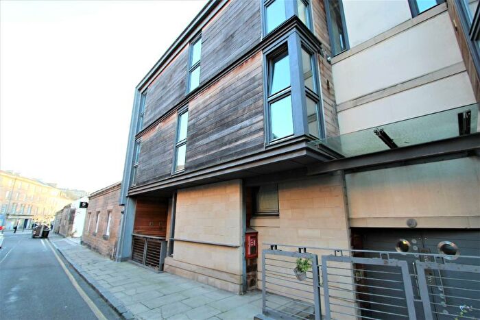 2 Bedroom Flat To Rent In Dean Bank Lane, Stockbridge, Edinburgh, EH3