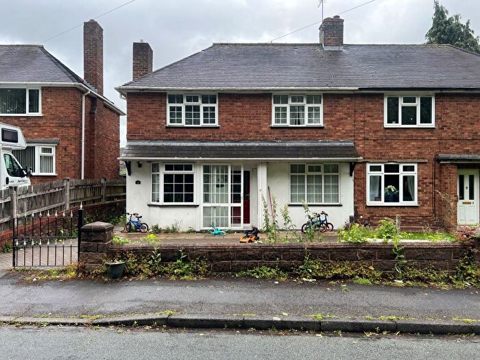 3 Bedroom Semi Detached House For Sale In Bronwen Road, Bilston, West Midlands, WV14