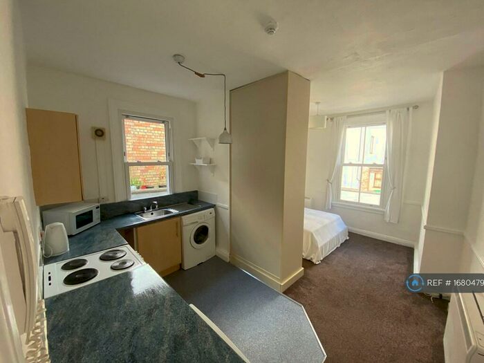 Studio To Rent In North Street, Southville, Bristol, BS3