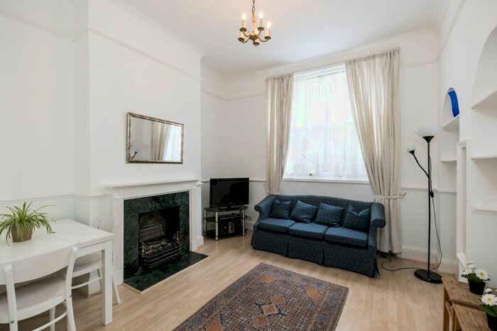 1 Bedroom Flat To Rent In Hornton Place, London, W8