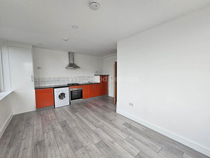 2 Bedroom Flat To Rent In Britannia Chambers, Leek, ST13