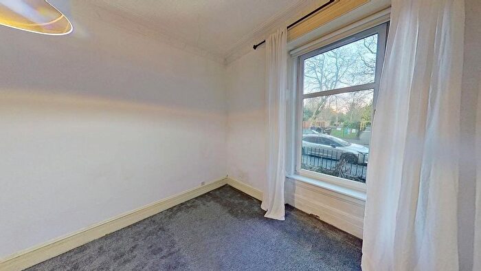 3 Bedroom Flat To Rent In Staffa Street, Dennistoun, Glasgow, G31