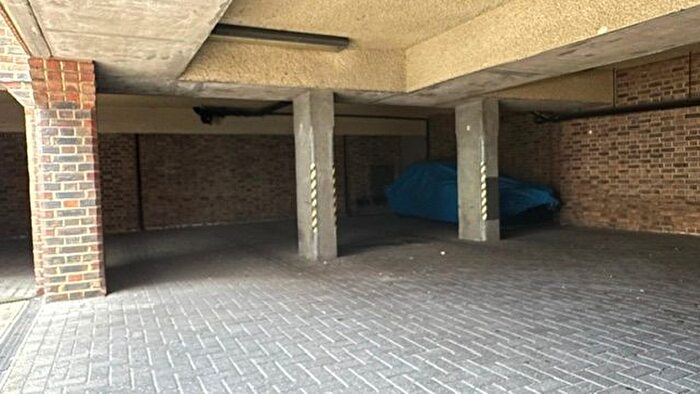 Garage / Parking To Rent In Holbein Place, London, SW1W