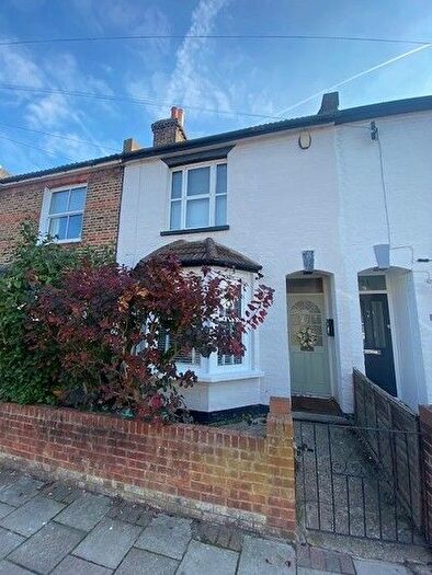 2 Bedroom Terraced House For Sale In Park End, Bromley, Bromley, BR1