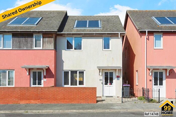 2 Bedroom Semi-Detached House For Sale In Millview Close, Ingoldmells, Lincolnshire, PE25