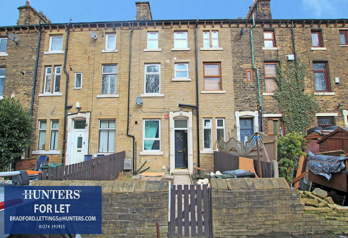3 Bedroom Terraced House To Rent In Etna Street, Bradford, West Yorkshire, BD7