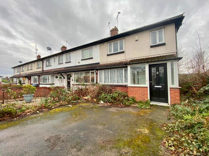 2 Bedroom Property To Rent In Burley Wood Crescent, Burley, Leeds LS4