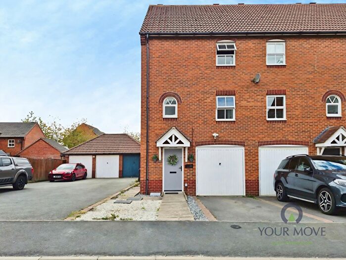 3 Bedroom End Of Terrace House For Sale In Staples Drive, Coalville, Leicestershire, LE67