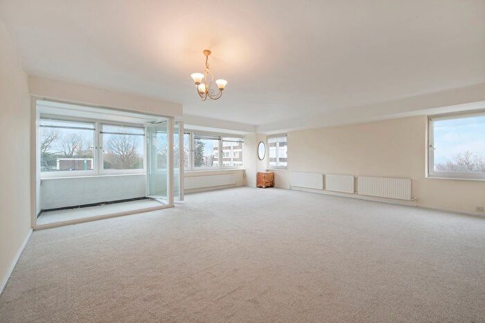 2 Bedroom Flat To Rent In Burghley House, Somerset Road, SW19