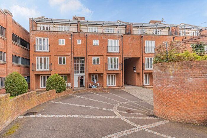 2 Bedroom Apartment For Sale In Berkley Street, Birmingham, B1