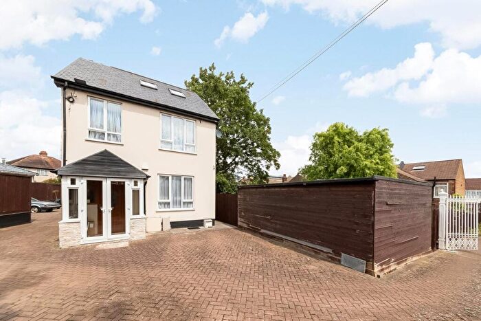 4 Bedroom House For Sale In Queen Mary Road, Crystal Palace, London, SE19