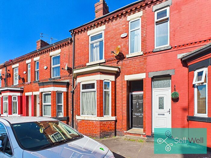 2 Bedroom Terraced House For Sale In Grange Street, Salford, M6