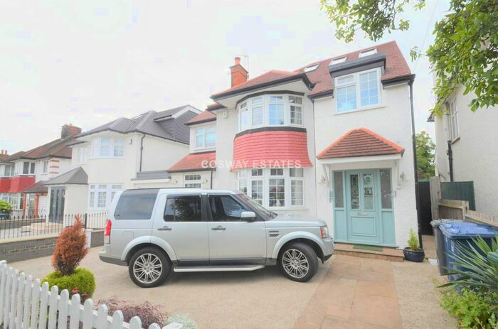 6 Bedroom Detached House To Rent In Sunbury Avenue, Mill Hill, NW7