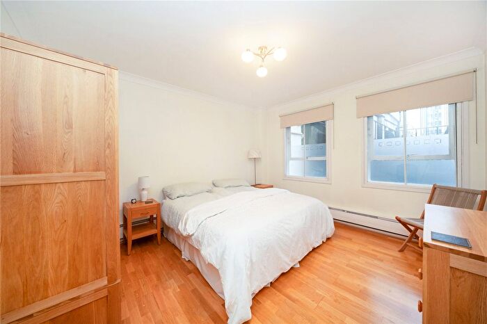 2 Bedroom Flat To Rent In Farley Court, Allsop Place, London, NW1