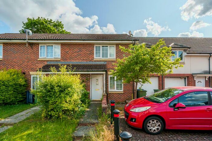 3 Bedroom End Of Terrace House To Rent In Sherwood Place, Headington, OX3