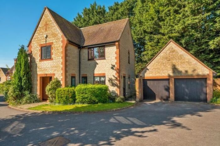 4 Bedroom Detached House For Sale In Marcham, Oxfordshire, OX13