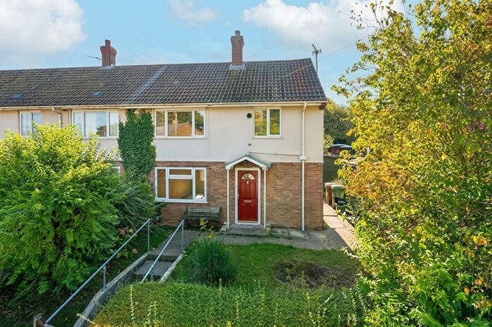 3 Bedroom Semi-Detached House For Sale In Stockham Way, Wantage, OX12