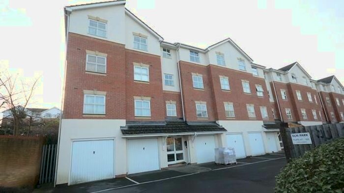 2 Bedroom Flat To Rent In Elm Park, Reading, RG30