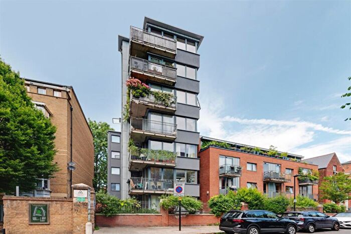 1 Bedroom Flat For Sale In Lithos Road, London, NW3
