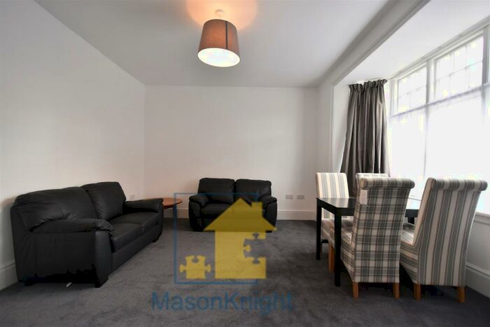 2 Bedroom Apartment To Rent In Harborne, Birmingham, B17