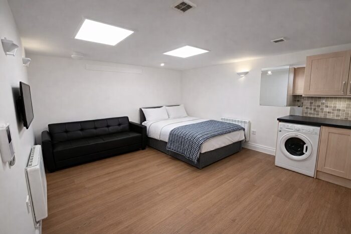 Studio To Rent In Hatch Lane, Windsor, SL4
