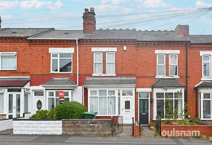 3 Bedroom Terraced House For Sale In Long Hyde Road, Bearwood, West Midlands, B67