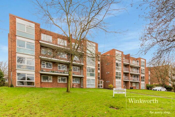 1 Bedroom Apartment To Rent In Foxgrove Road, Beckenham, BR3