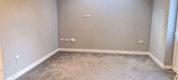2 Bedroom Apartment To Rent In Malt Yard, Nottinghamshire, Basford, NG7