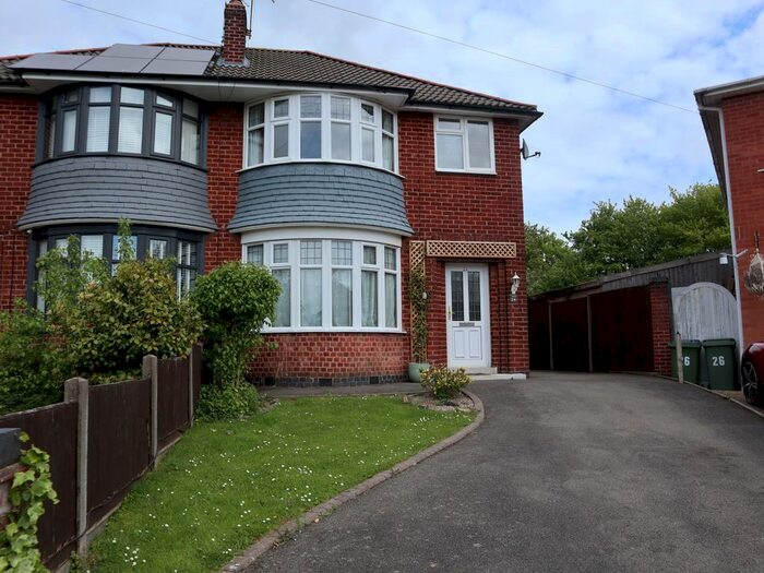 3 Bedroom Semi-Detached House To Rent In Hardie Crescent, Leicester, LE3