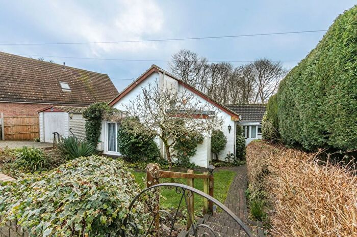 3 Bedroom Bungalow For Sale In Copthall Avenue, Hawkhurst, TN18