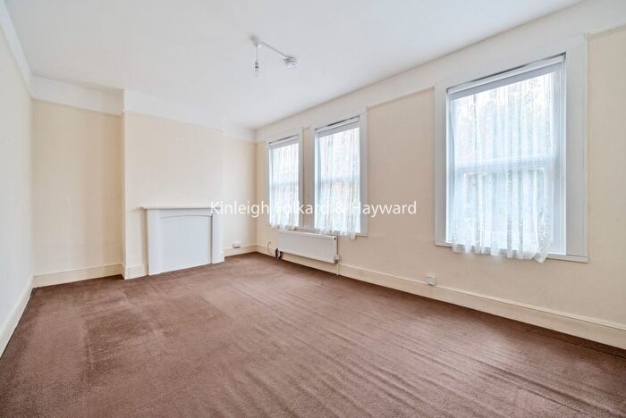 1 Bedroom Flat To Rent In Kettlebaston Road, London, E10
