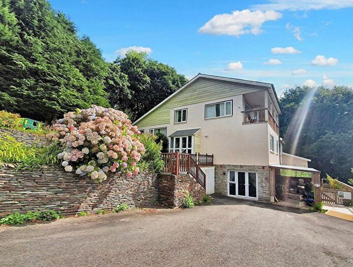 6 Bedroom Detached House For Sale In Ivyleaf Hill, Bude, EX23