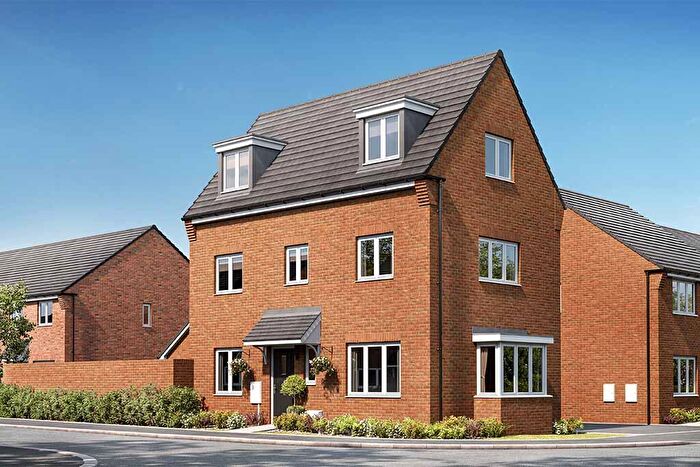 4 Bedroom Detached House For Sale In Arnold Lane, Gedling, Nottingham, NG4