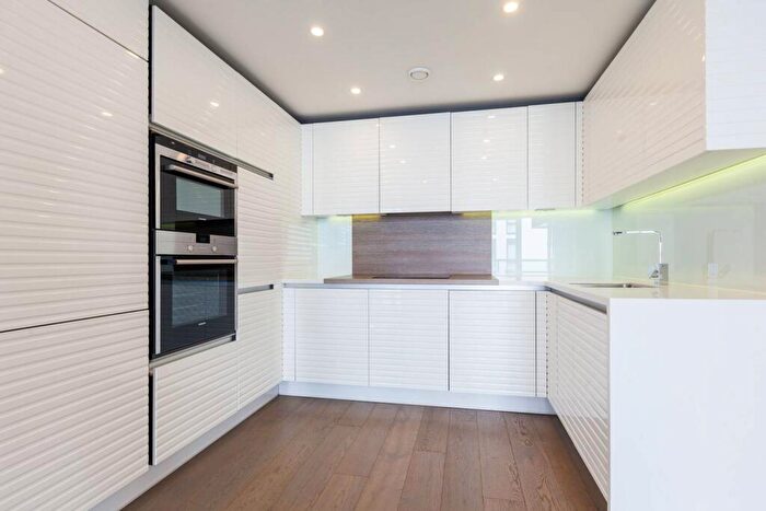 1 Bedroom Flat For Sale In Central Street, Clerkenwell, London, EC1V