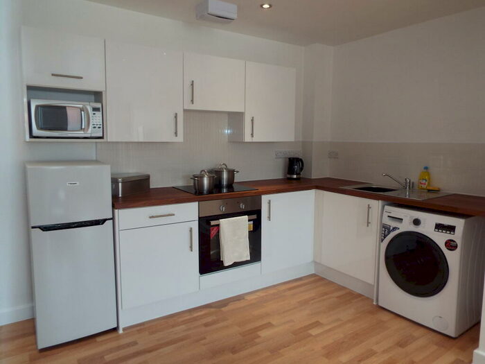 1 Bedroom Apartment To Rent In Markfield Court, Leicester, LE4