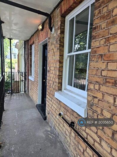 1 Bedroom Flat To Rent In North Hill, London, N6