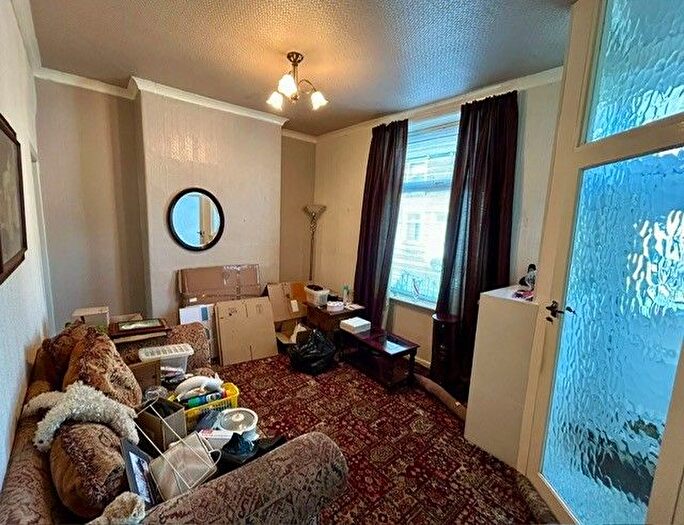 3 Bedroom Terraced House For Sale In Lebanon Street, Burnley, BB10