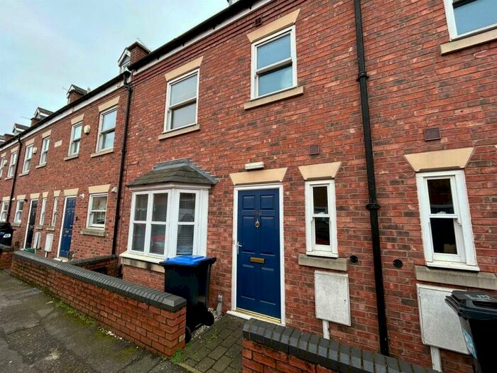 6 Bedroom Terraced House To Rent In New Street, Leamington Spa, CV31
