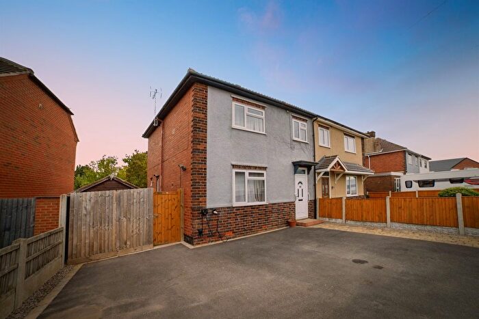 3 Bedroom Semi Detached House For Sale In St. Andrews Street, Sutton-In-Ashfield, NG17