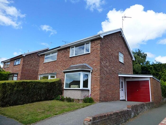 2 Bedroom Semi-Detached House To Rent In Bramble Close, Marford, LL12