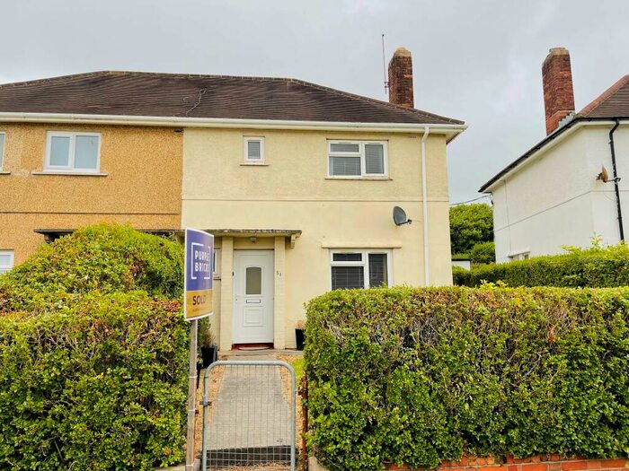 2 Bedroom House To Rent In Brynsiefrel, Llwynhendy, Carmarthenshire, SA14