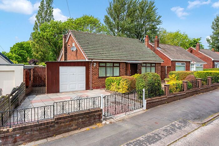 3 Bedroom Bungalow For Sale In Gutticar Road, Widnes, WA8