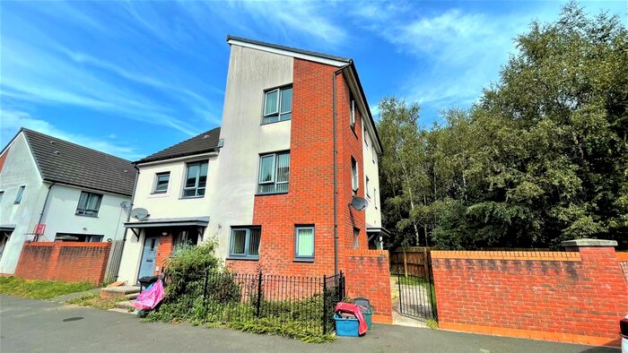 4 Bedroom Town House To Rent In Ariel Reach, Newport, NP20