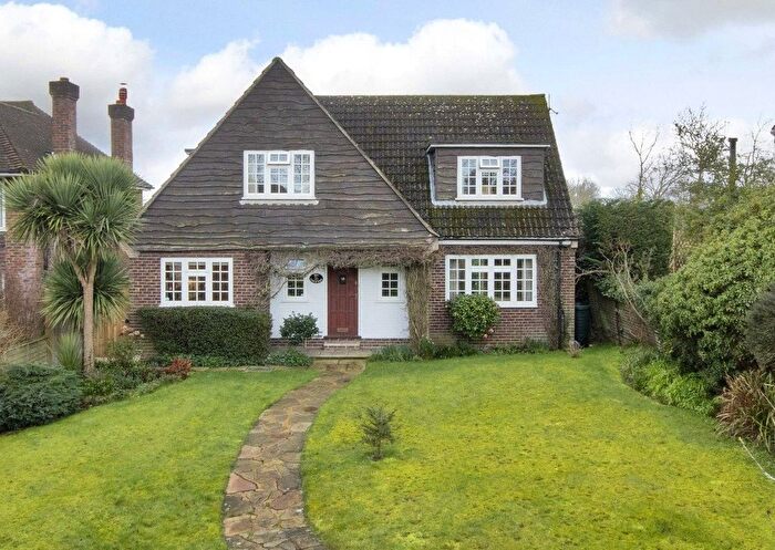 3 Bedroom Detached House For Sale In Tonbridge Road, Hildenborough, Tonbridge, Kent, TN11