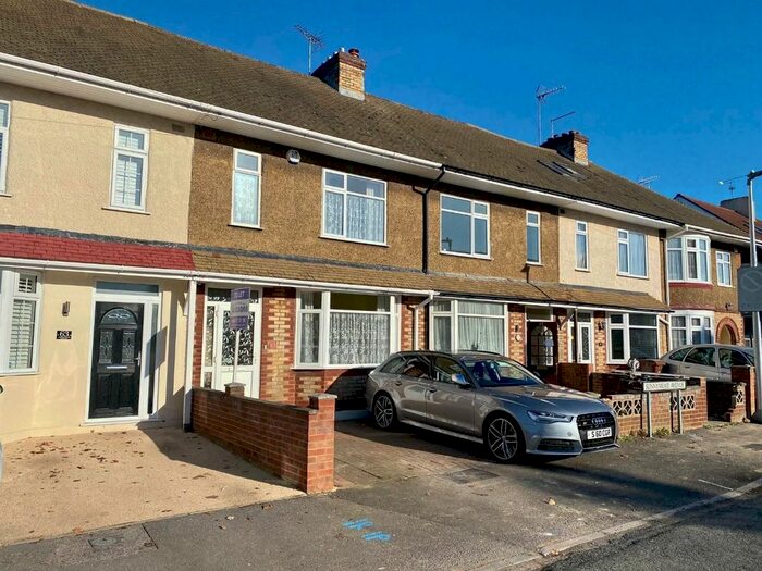3 Bedroom Terraced House To Rent In Sunnymead Avenue, Gillingham ME7